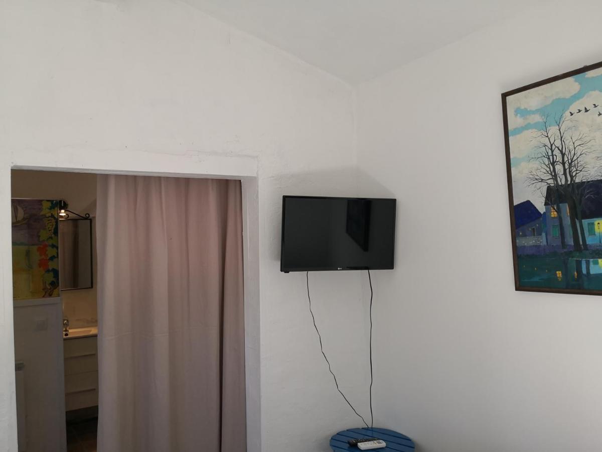 La Petite Maison De Lingling Mornas Εξωτερικό φωτογραφία