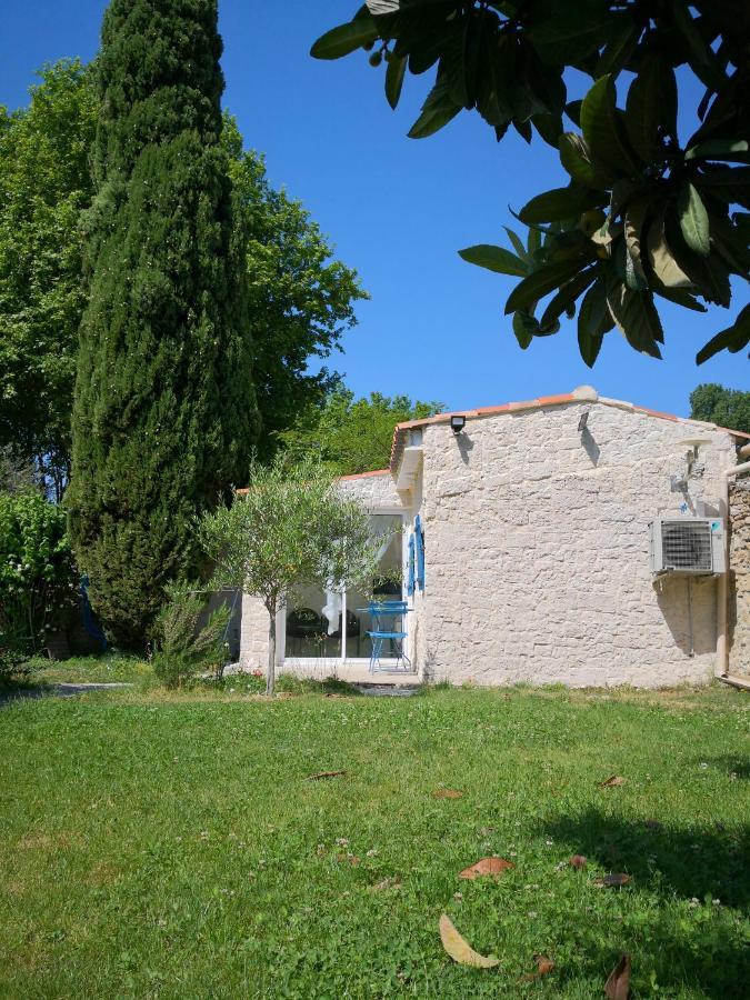 La Petite Maison De Lingling Mornas Εξωτερικό φωτογραφία